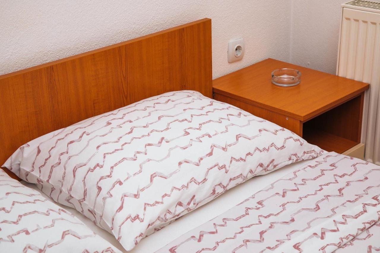 보산스카 그라디슈카 Jezero Laminci B&B 외부 사진