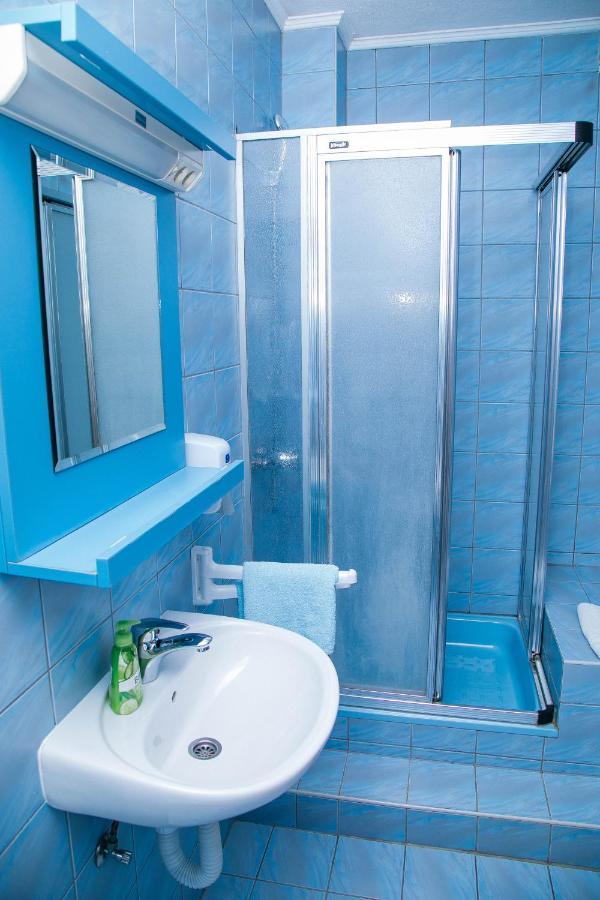 보산스카 그라디슈카 Jezero Laminci B&B 외부 사진