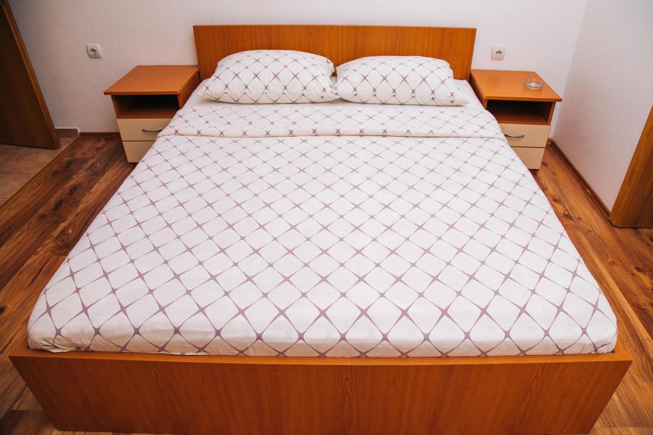 보산스카 그라디슈카 Jezero Laminci B&B 외부 사진